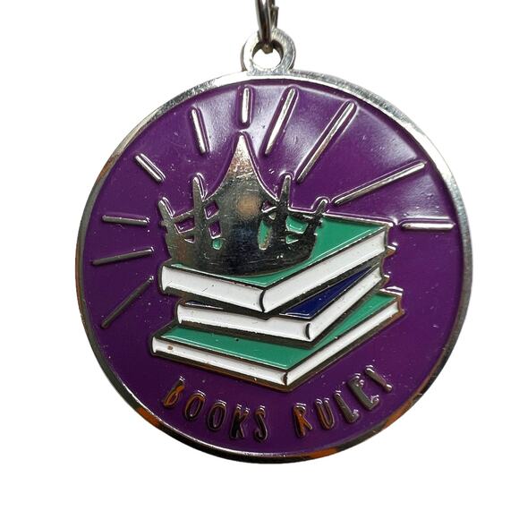 Books Rule! Keychain - Circular Pendant Stack of Books Crown - Picture 4 of 10
